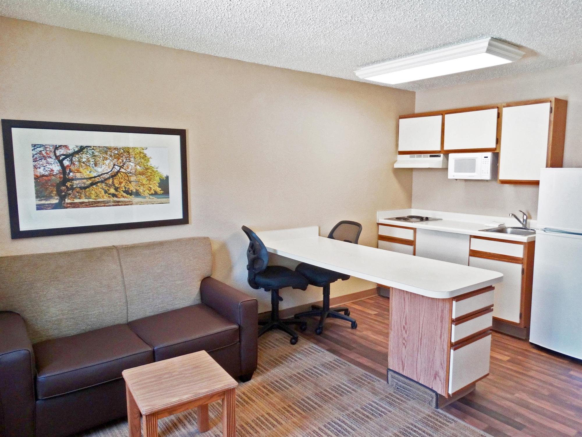 Extended Stay America Select Suites - Denver - Tech Center South - Greenwood Village Centennial Exterior photo